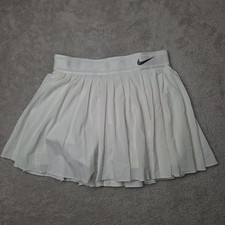 Nike Court Victory Pleated