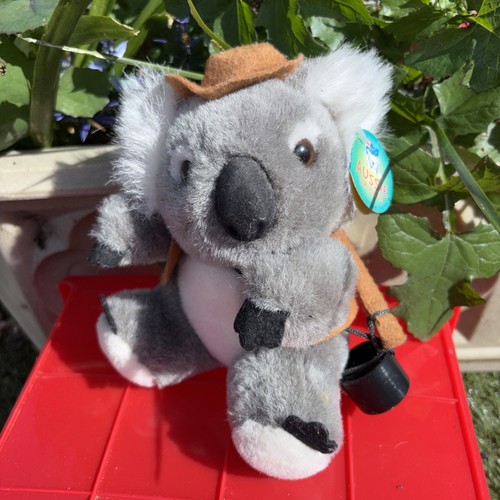 Aussie friends australia grey - aussie,