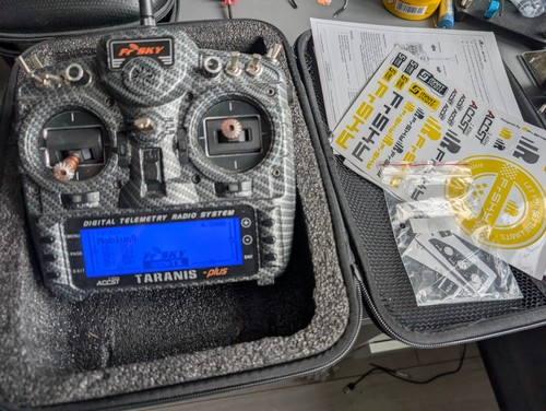 Frsky taranis x9d - x9d, special