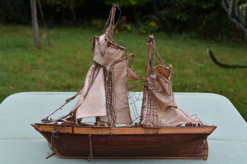 Wooden model sailing ship