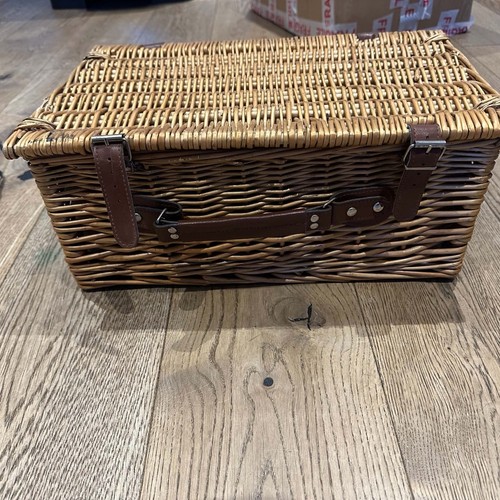 Wicker picnic basket hamper - wicker,