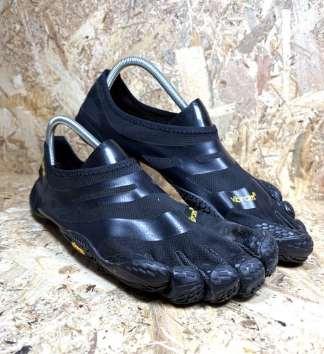 Vibram barefoot fivefingers - barefoot,