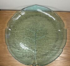 ARCOROC 9.5 inch Green Glass Leaf Shaped Plate