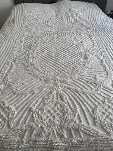 Vintage white candlewick - vintage,