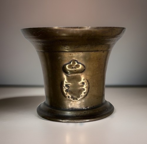 Late 17thc bronze mortar - 17thc, by