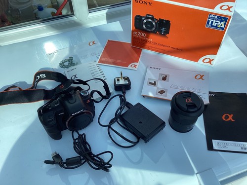 Boxed sony alpha a200 dslr - sony,
