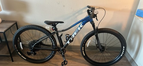 Trek marlin mountain bike - trek,