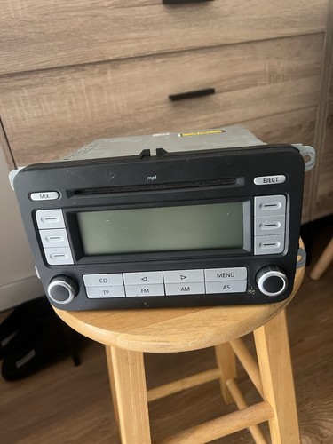 Volkswagen rcd300mp3 car - volkswagen, radio