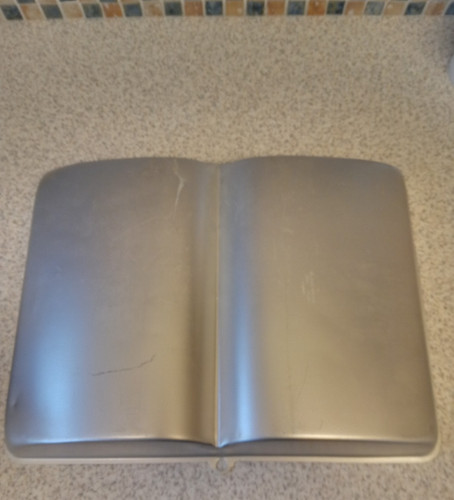Used wilton novelty open book - used,