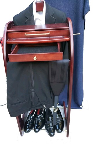 Gentlemen suit valet stand - suit,
