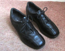 Ladies Rohde Size 7 UK Black