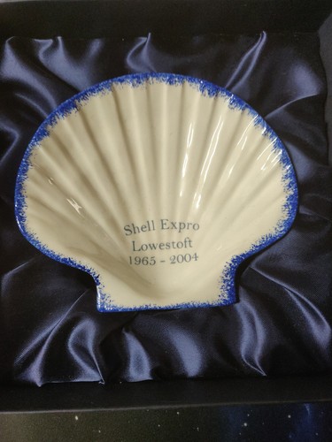 Lowestoft porcelain 2000 shell - lowestoft,