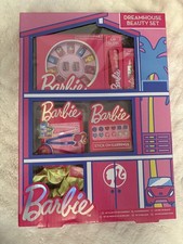 Barbie Dream house beauty set 