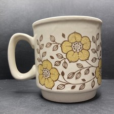 Biltons Vintage Buttercups? Yellow Petalled Flowers Stoneware Mug/Cup England