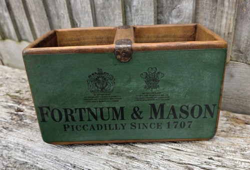 Fortnum and mason wooden box - fortnum,