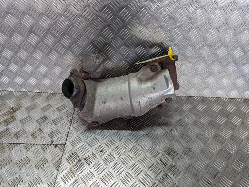 Toyota avensis catalytic - toyota,