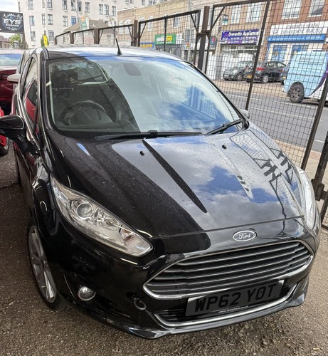 2012 black ford fiesta mk7 - 2012,