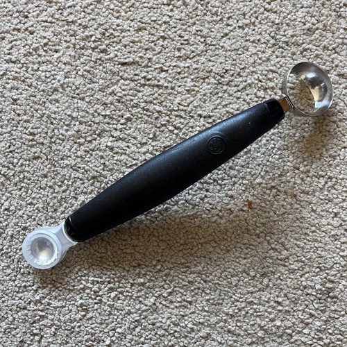 Pampered chef core more - &, tool