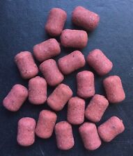STICKY BAITS BLOODWORM  DUMBELL WAFTERS - QTY 20 - 14mm WAFTERS