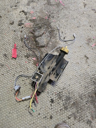 Briggs and stratton - briggs, engine