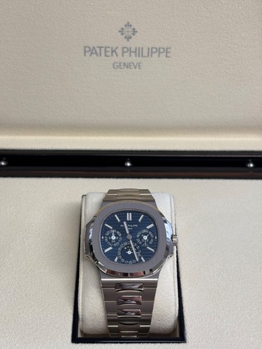 Patek philippe nautilus - patek,