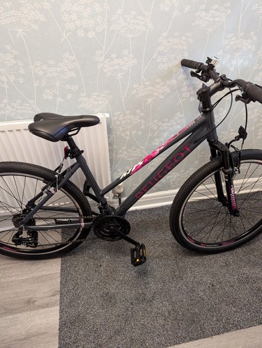 Peugeot hybrid ladies bike - ladies,
