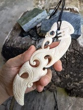 Large Maori Manaia Hei Matau