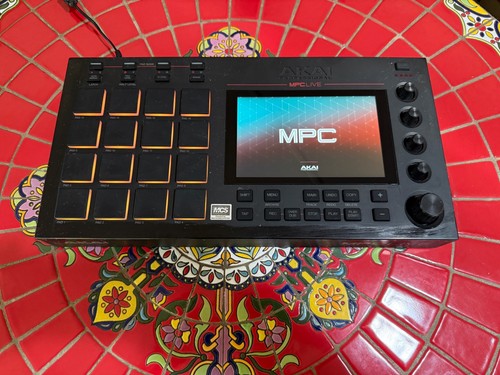 Akai mpc live standalone - mpc,