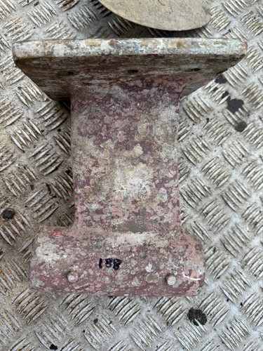 Bronze bracket suit - to,