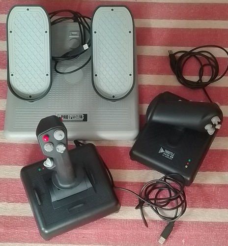 Products fighterstick - ch,