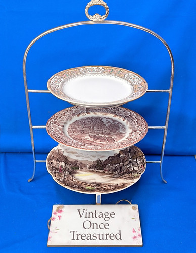 Three tier metal cake - metal,