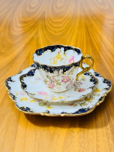 Vintage paragon china trio tea - china,