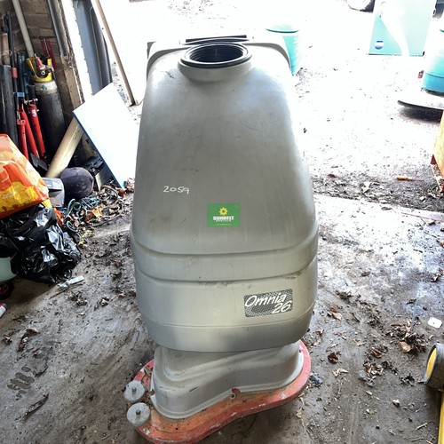 Comac omnia volt - omnia, 36