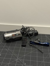 SONY CCD-TR748E Hi8 Tape