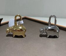 Popular Cadena Hippo 2005 Motif Padlock Bag Charm Keyring Pendant Gold/Silver