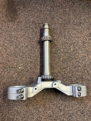2006 yamaha yzf 2c0 bottom - yzf-r6,