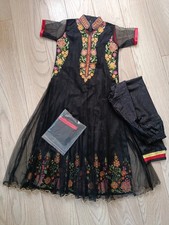 Girls Indian Pakistani dress