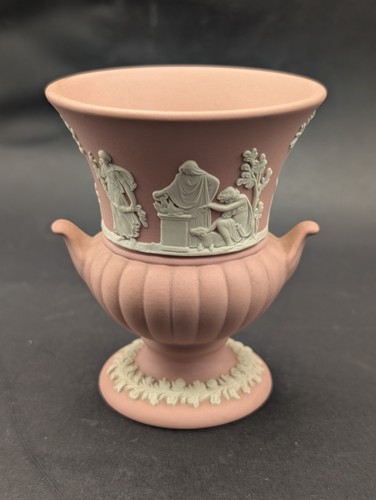 Vintage pink wedgwood - vintage,