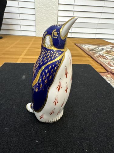 Royal crown derby penguin - crown,