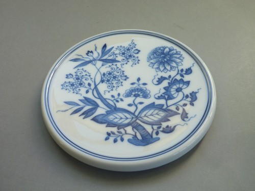 Hutschenreuther blue onion - hutschenreuther,