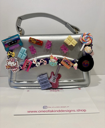 Hello kitty silver retro - silver,