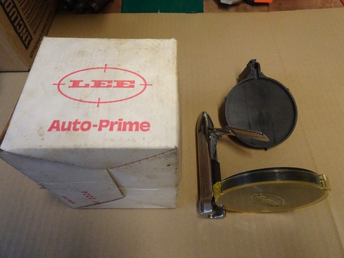 Reloading lee auto priming - lee,