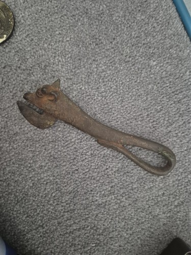 Vintage cast iron bull head - vintage,