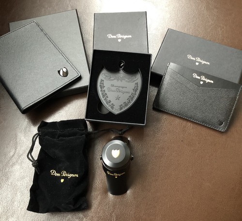 Dom perignon champagne - perignon,