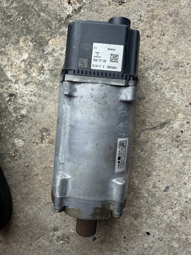 Mercedes power steering rack - power,