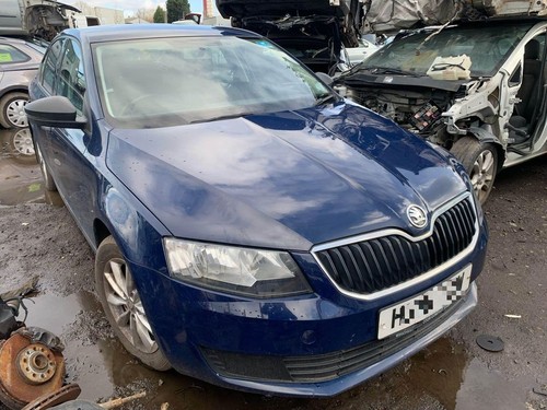 Skoda octavia mk3 door - octavia,