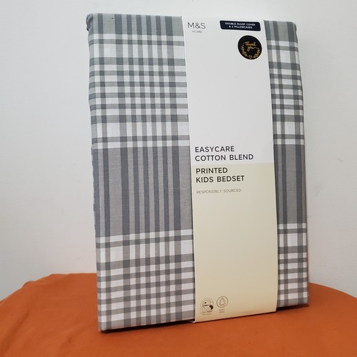 Double duvet cover - m&s,
