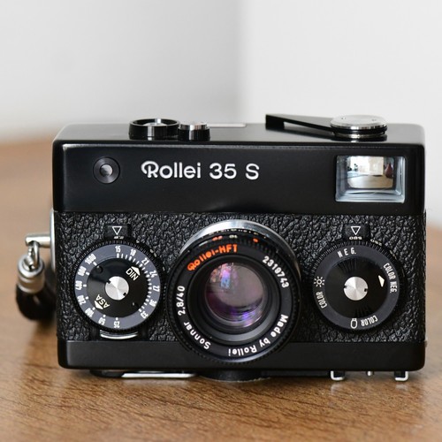 Rollei black 35mm - rollei,