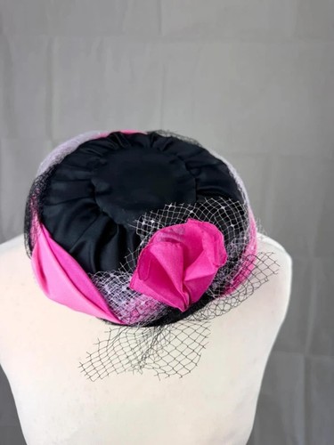 Vintage black fuchsia - 💖,