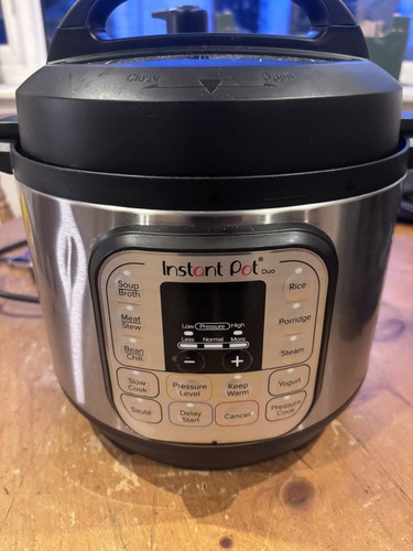 Instant pot duo - pot,